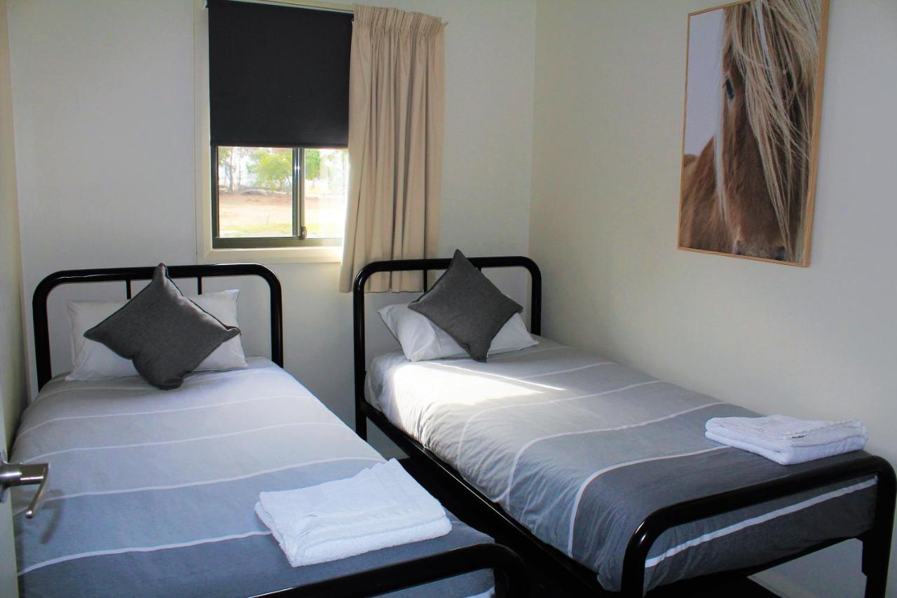 Hotel Big4 Hobart Airport Tourist Park Cambridge Esterno foto